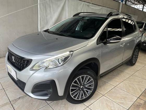 PEUGEOT 2008 1.6 16V FLEX ALLURE 4P AUTOMÁTICO PEUGEOT 2008 1.6 16V FLEX ALLURE 4P AUTOMÁTICO